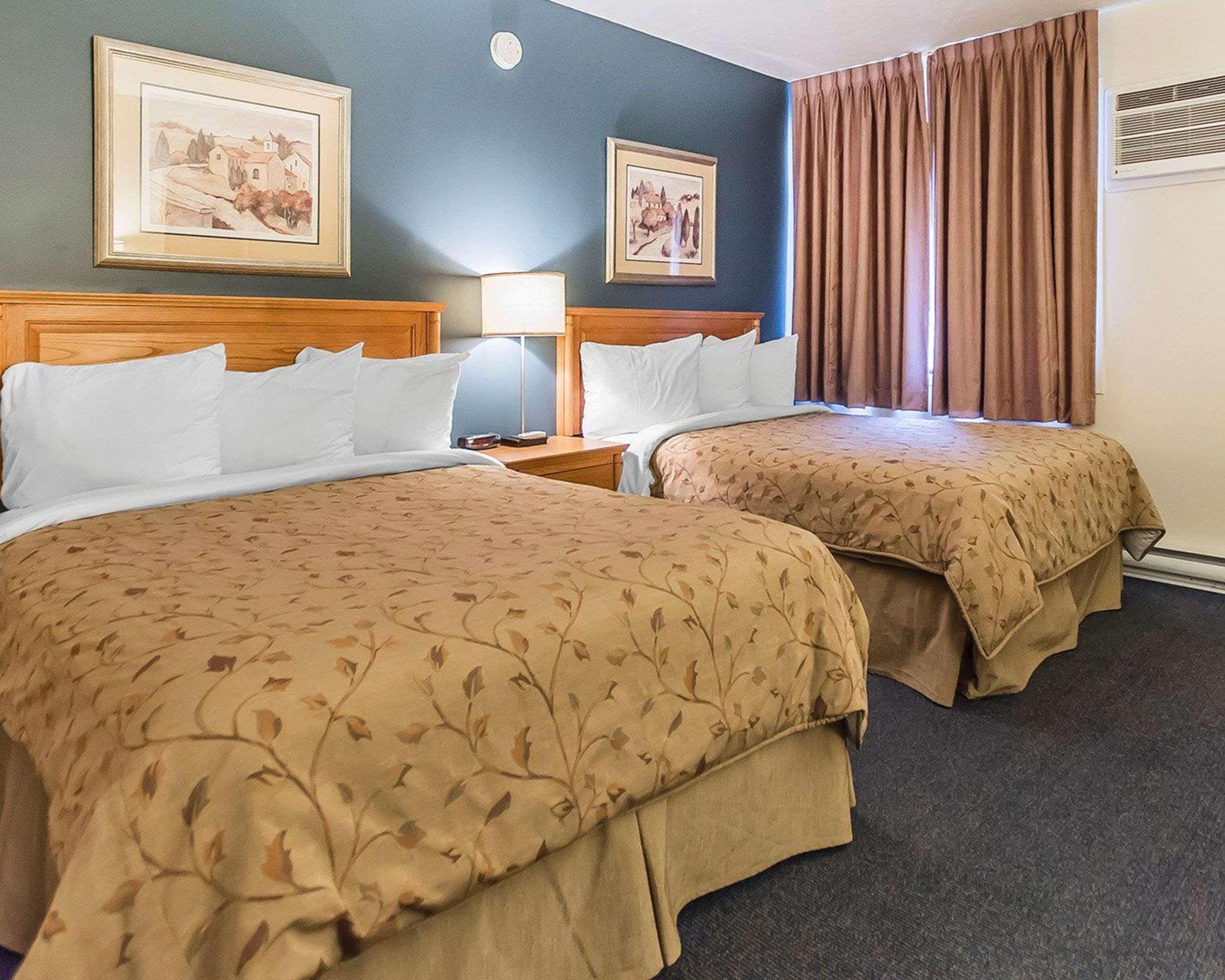Quality Inn Rouyn-Noranda Экстерьер фото